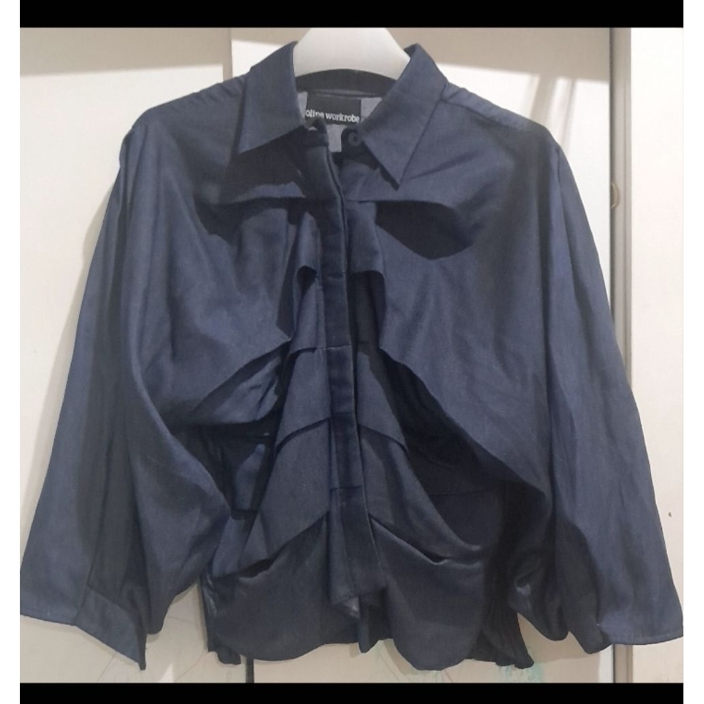 Preloved Atasan Oline Workrobe / Preloved Kemeja Oline Workrobe / Preloved Blouse Denim Oline Workro