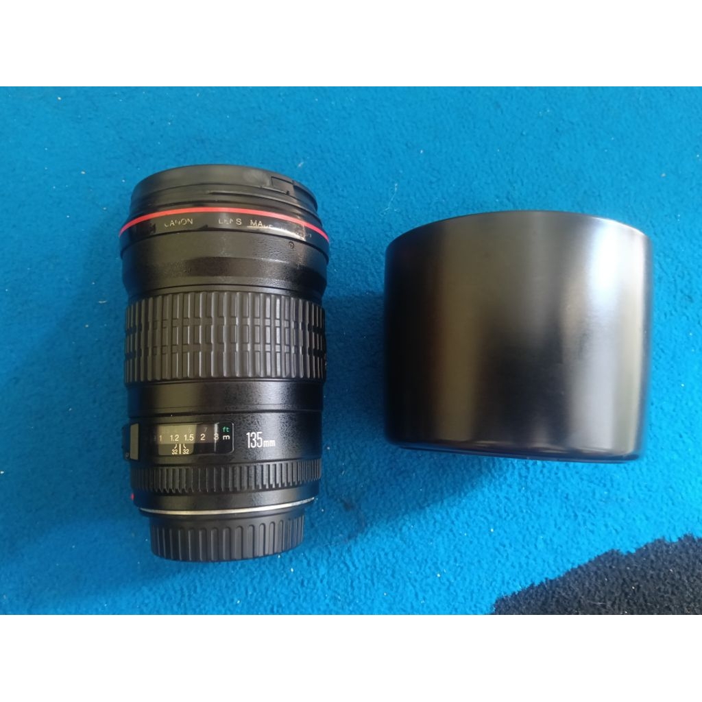 Lensa 135mm f2 Lseries