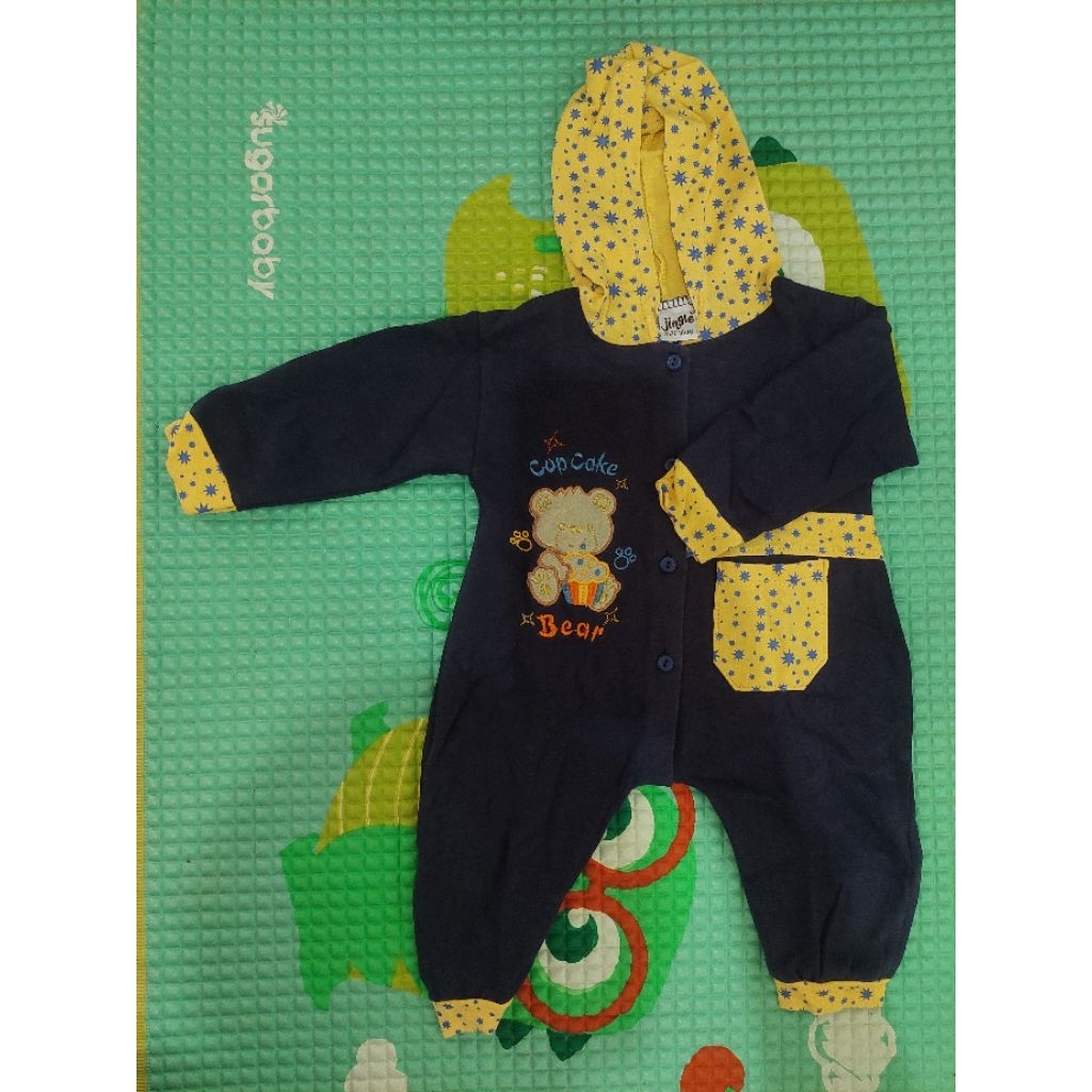 PRELOVED SLEEPSUIT BAYI