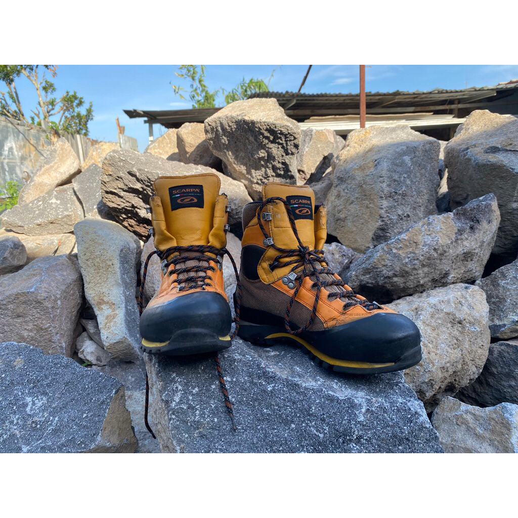 Sepatu Scarpa Italia