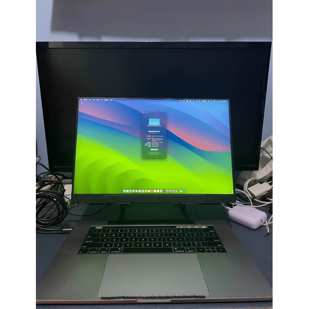Macbook Pro 2018 15inch CTO 32gb/512gb