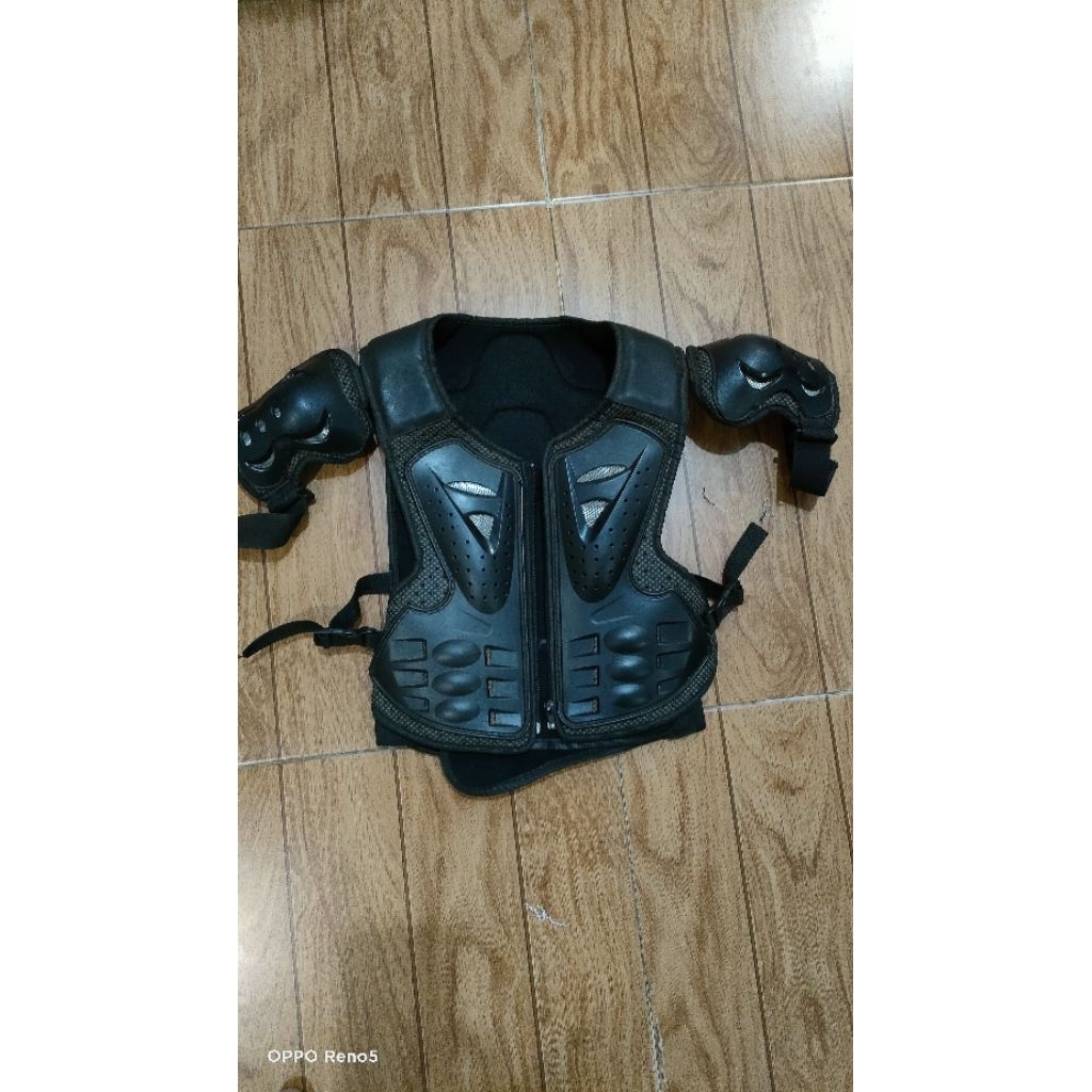 Body protector anak
