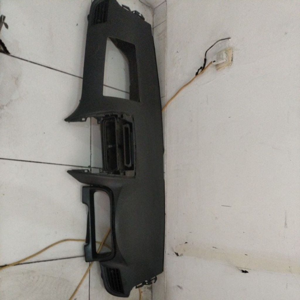 meja dashboard atas Avanza all new Veloz original