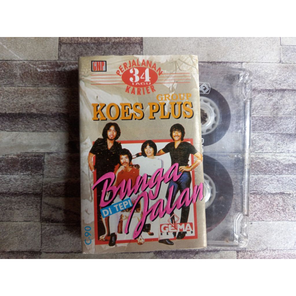 Kaset Koes Plus (Bunga Di Tepi Jalan)