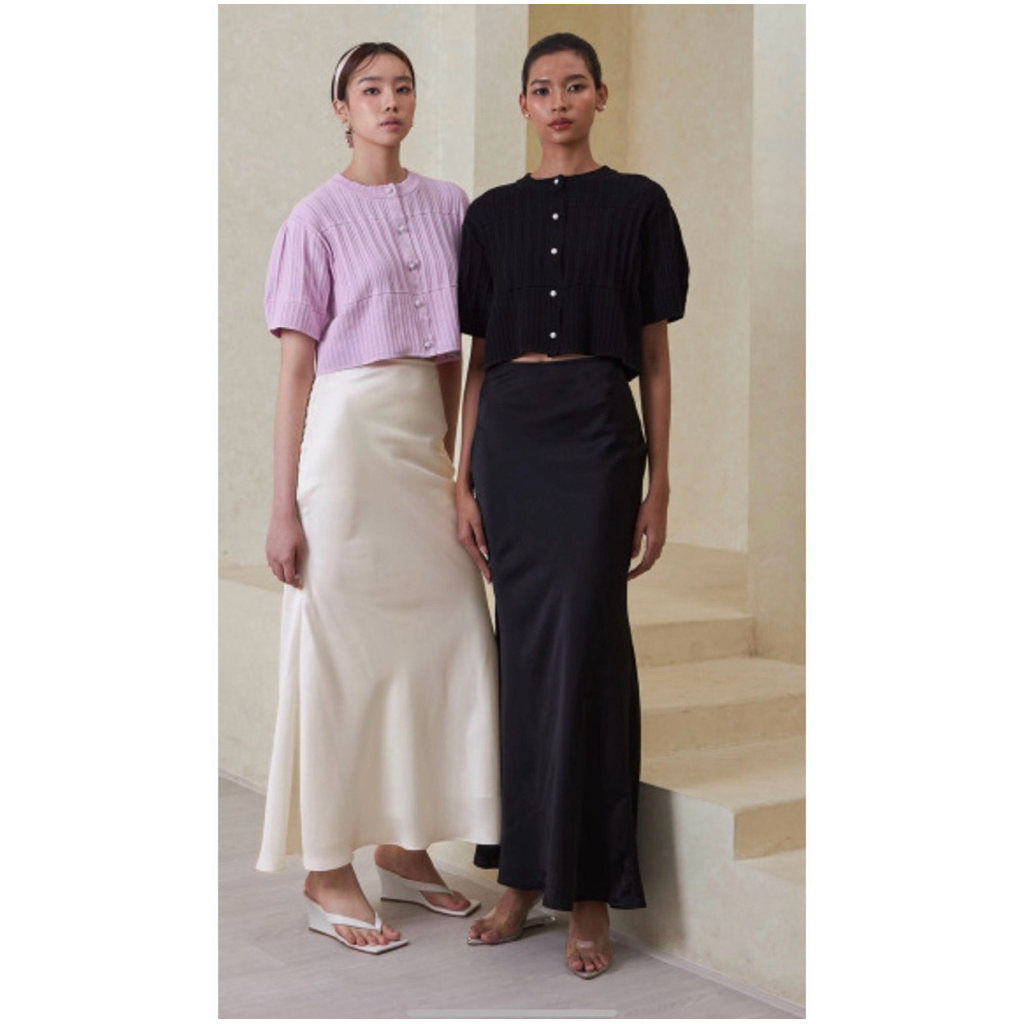 claude official satin skirt black size M