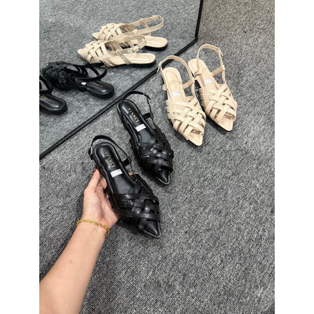 SANDAL WANITA SANDAL TEPLEK SANDAL PANSUS SANDAL HEELS SANDAL TALI SANDAL FLAT