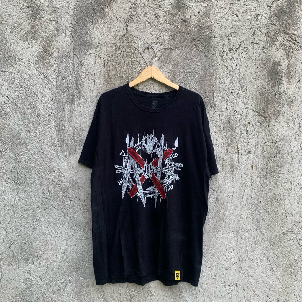 ALEISTER BLACK SHIRT NXT WWE