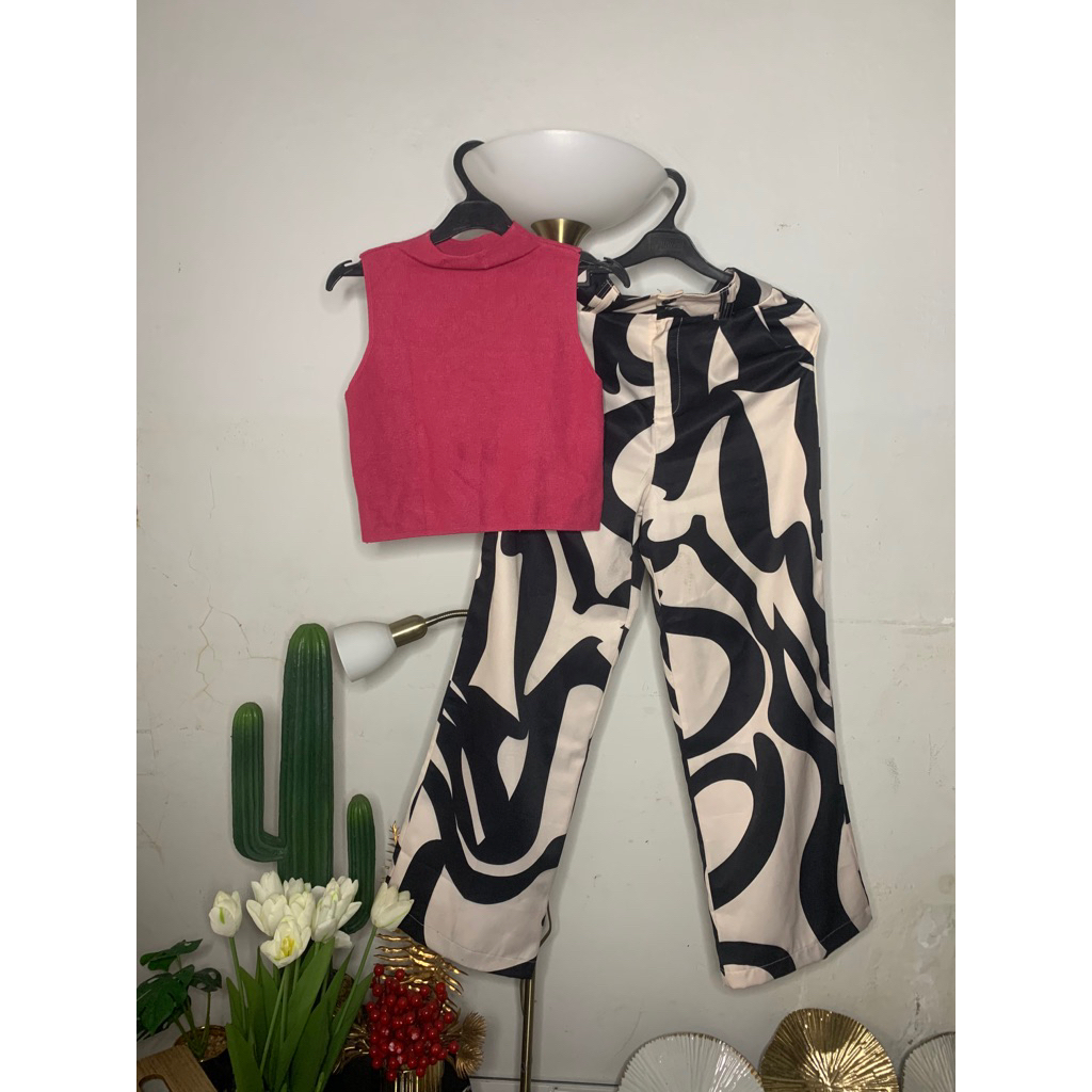 tanktop crop (preloved)