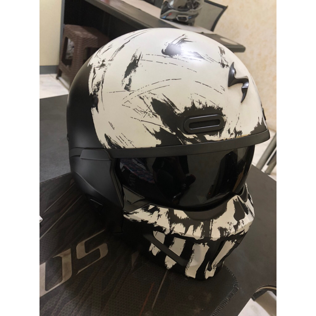 helm scorpion exo combat size M