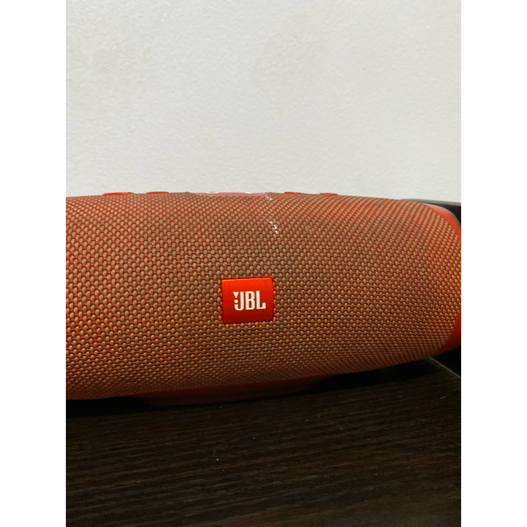 jbl charge 4