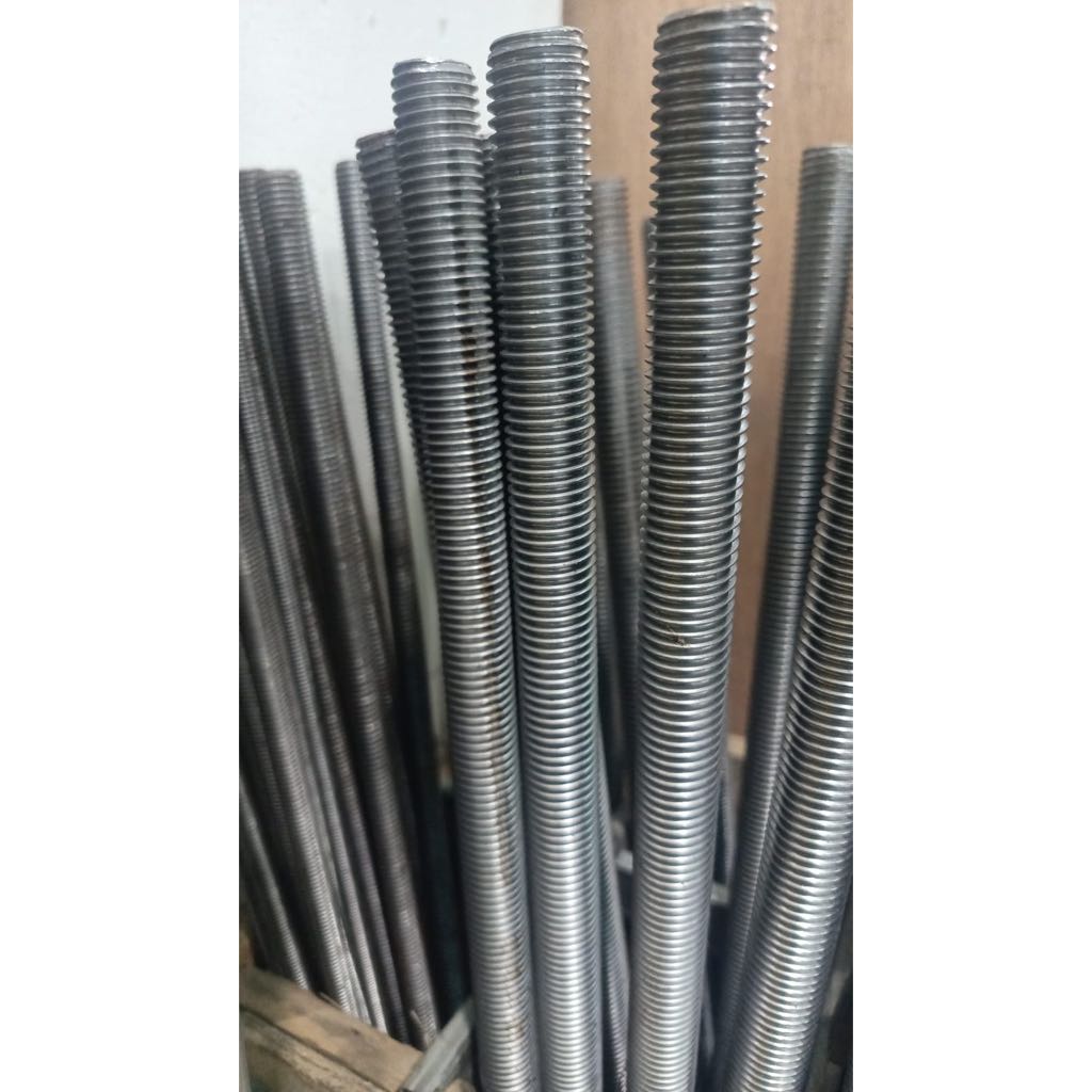 BAUT AS DRAT M20 X 1 METER PITCH 2.50 DRAT KASAR/AS DRAT M20 BAUT 30 DRAT KASAR/ AS DRAT BESI M20 1M