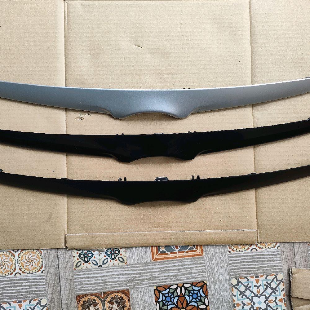ornament list kap mesin Avanza Xenia 2004-2011warna body ori baru