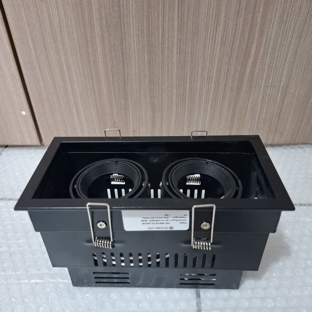 Downlight MR16 Kotak Isi 2 Mata Lampu LED 50W 220V Philips
