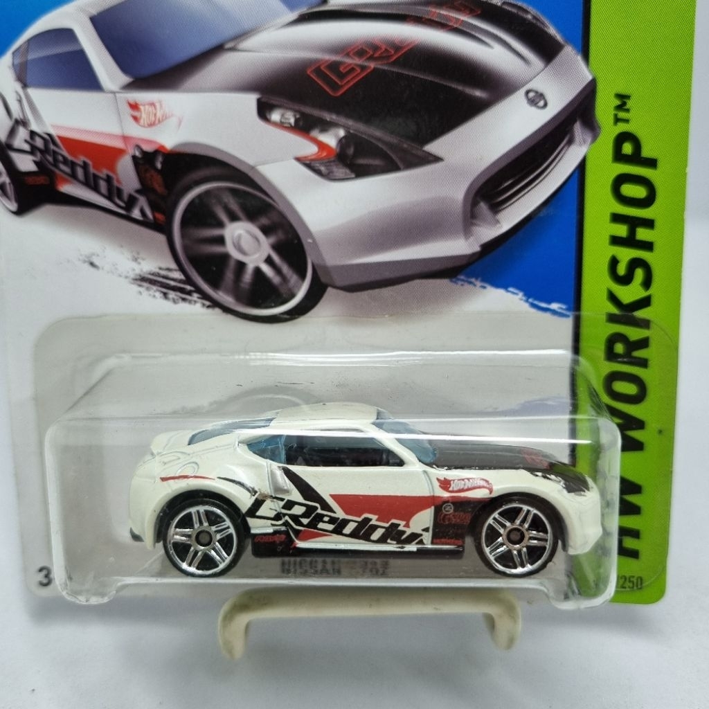 Diecast Mobil Hotwheels 1:64 NISSAN 370Z Putih White
