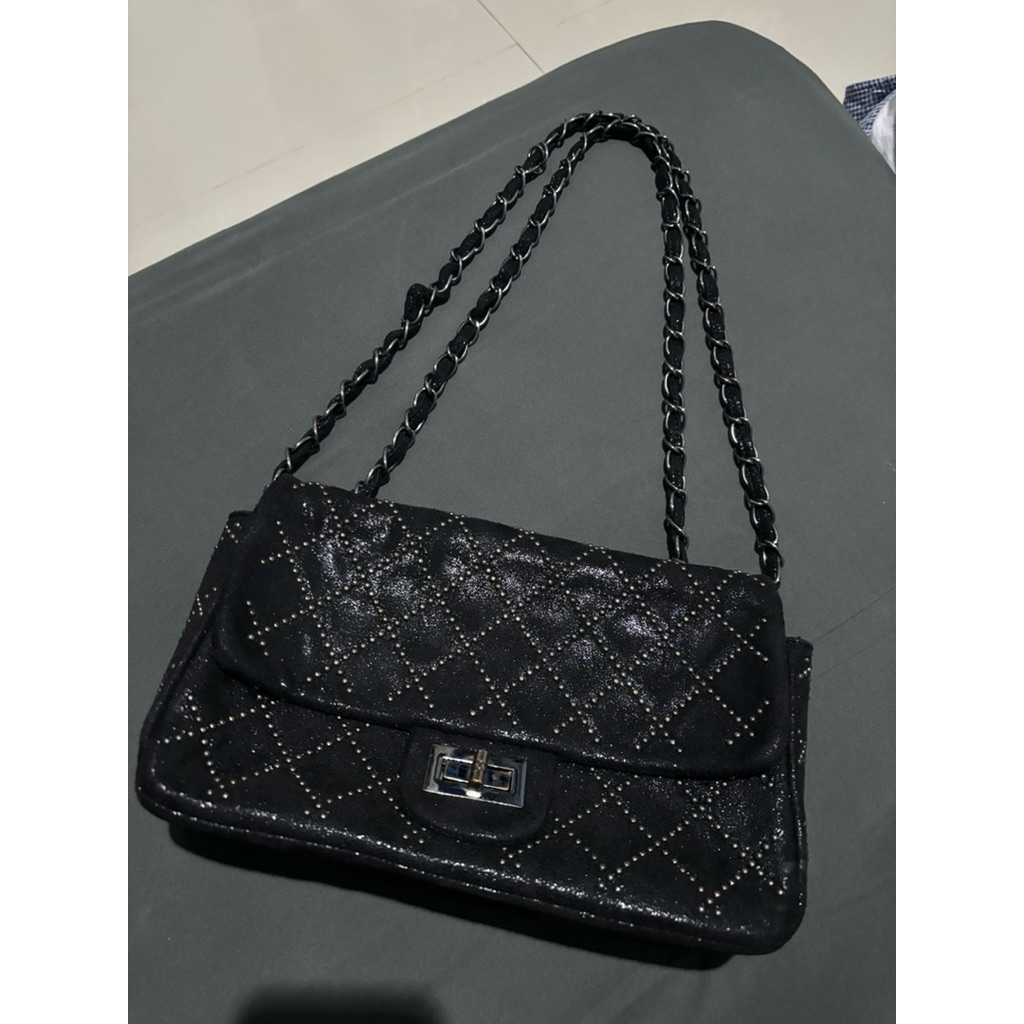 PRELOVED BerryBenka shoulder bag