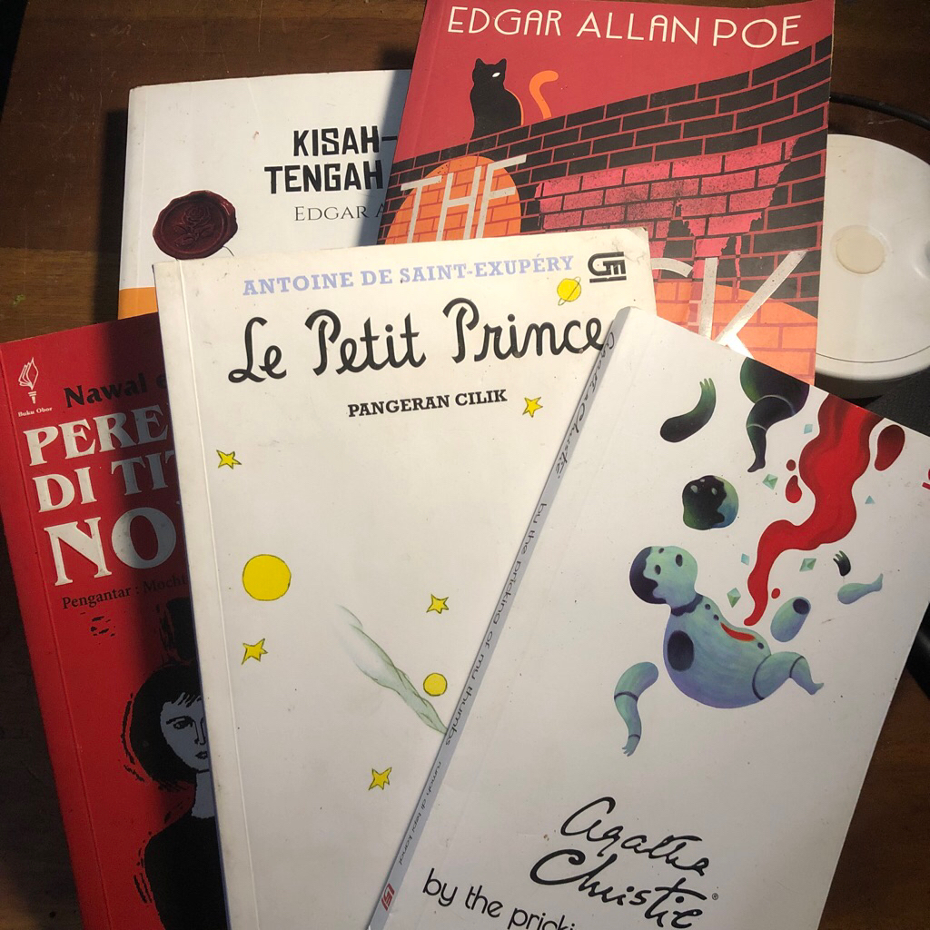 novel preloved | perempuan di titik nol, agatha christie, edgar allan poe, le petit prince