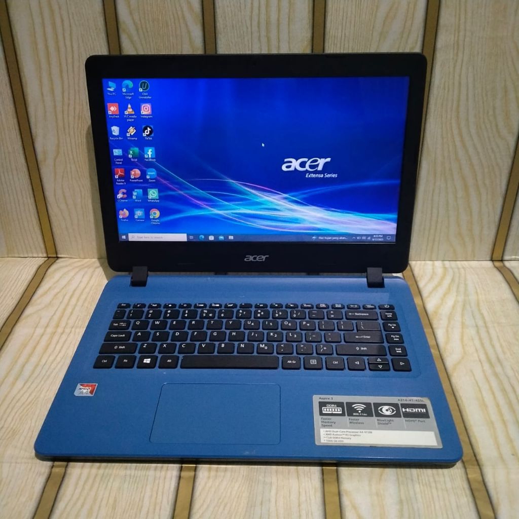*Laptop Acer Aspire3 A314-41-455L*Spesifikasi:Processor AMD A4-9120eRAM 8 GB HDD 1000 GB