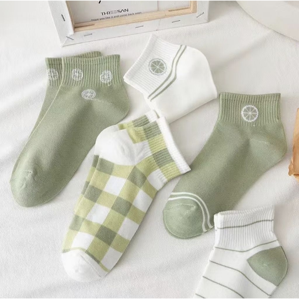 /kaos kaki wanita pendek semata kaki kaos kaki lucu/ kaos kaki kekinian/ kaos kaki wanita korean sty