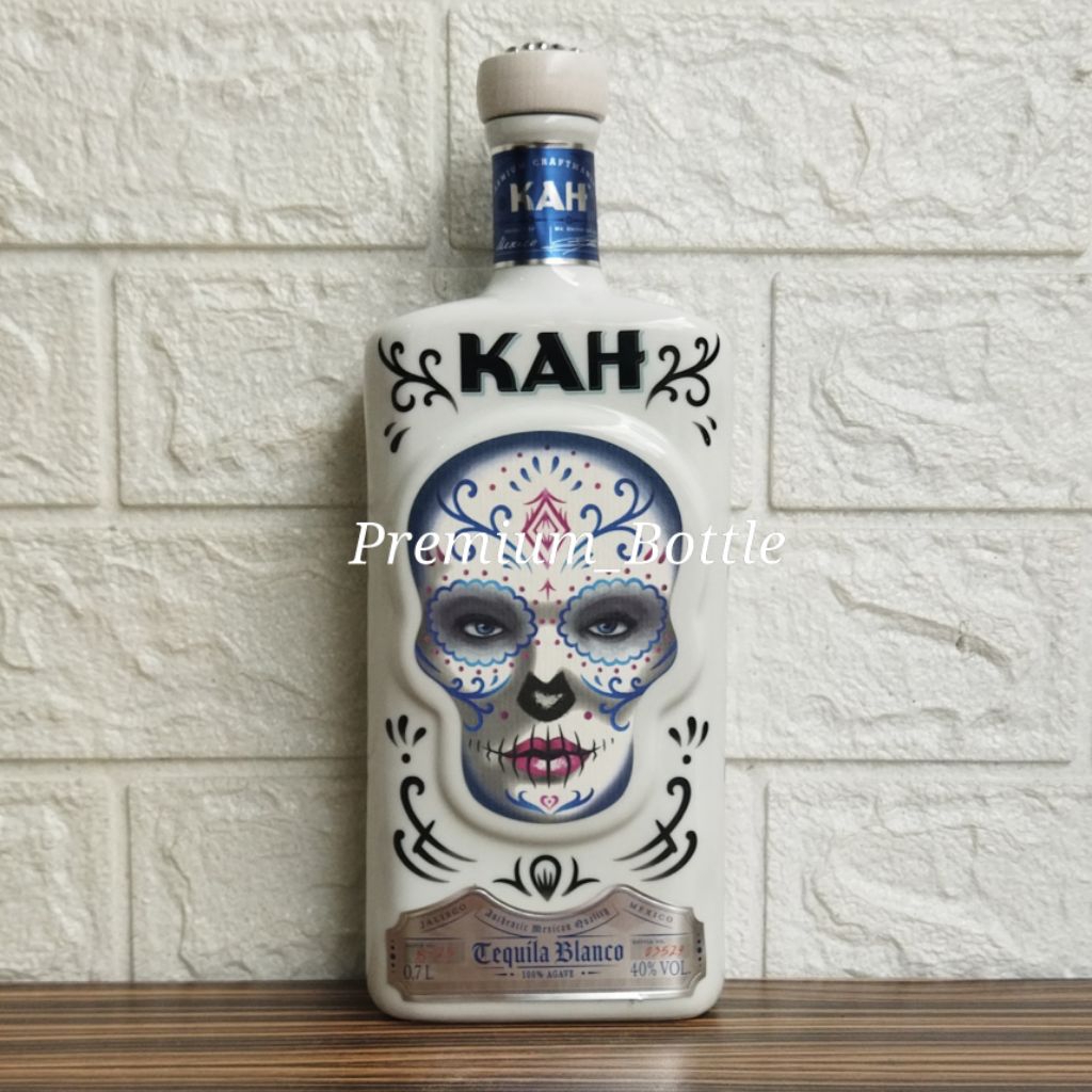 Botol Kosong KAH Tequila Blanco 700ml
