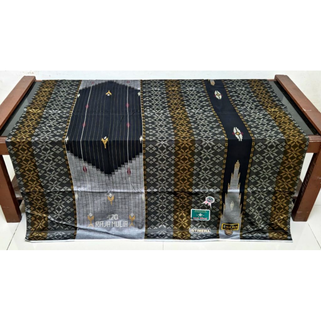 SARUNG TENUN SUTRA RAJAMULIA 420 EXCLUSIVE ISTIMEWA FULL SUTRA DOUBLE MOTIF SFS SGC SSG SEKELAS BHS 