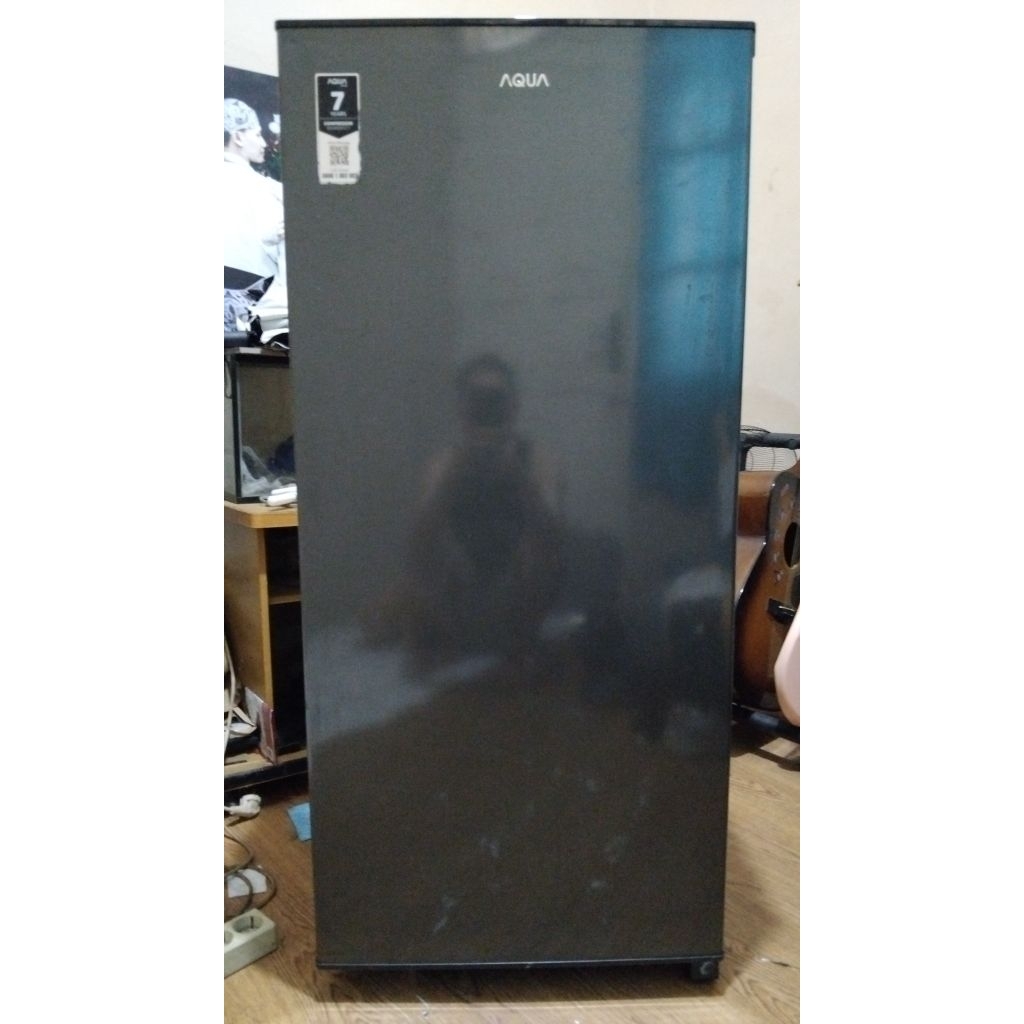 Kulkas Aqua 1 pintu