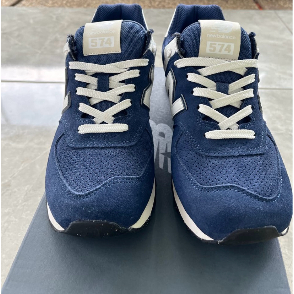 Preloved New Balance 574