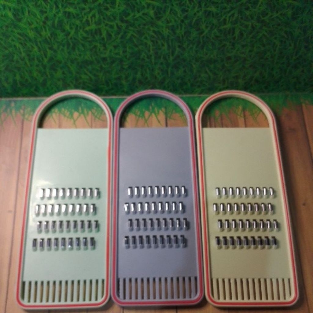 Irsyadnajmuddin817- 3picies parutan serbaguna/vegetable slicer/parut serbaguna parut sayur multifung