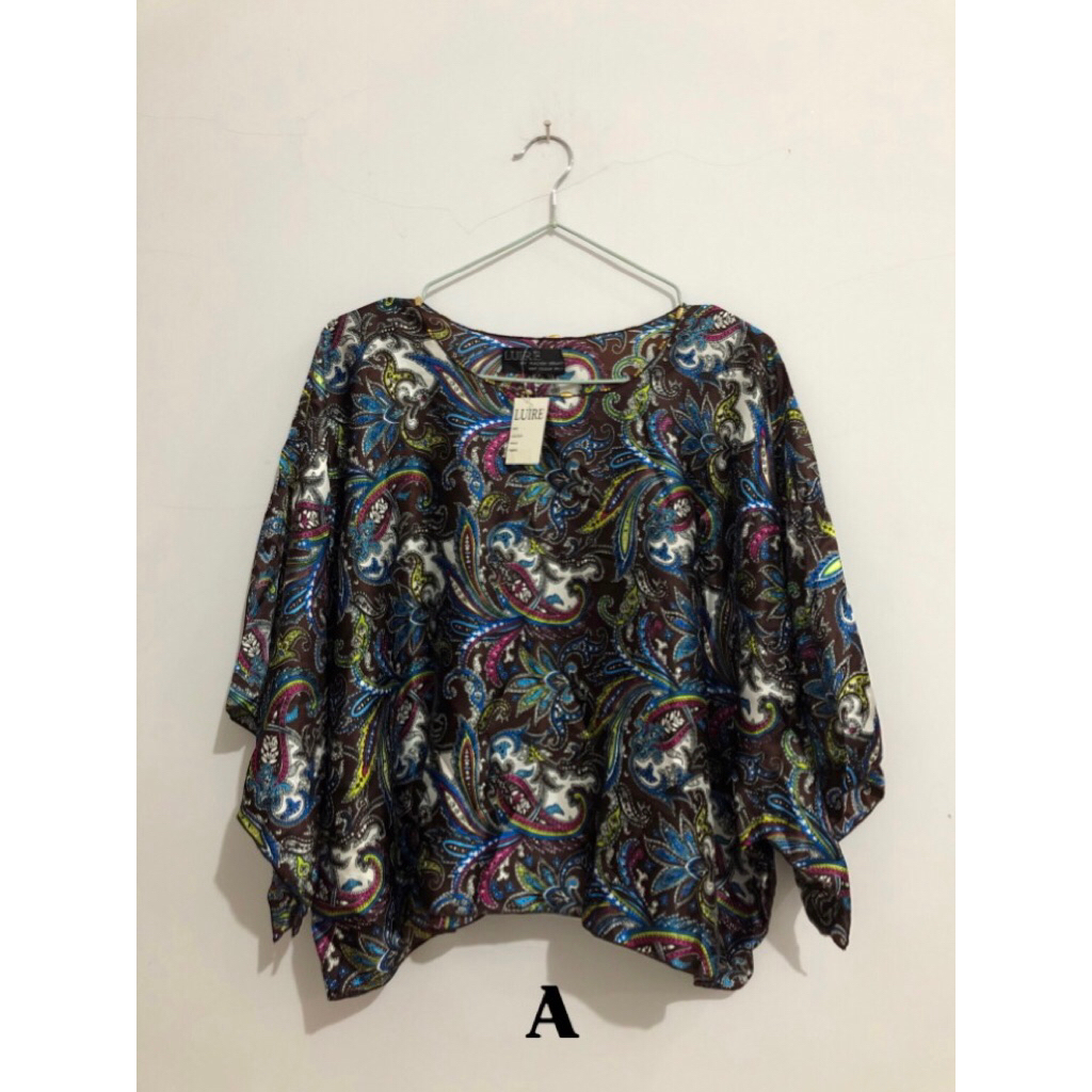 (new) LUIRE by Raden Sirait - blouse