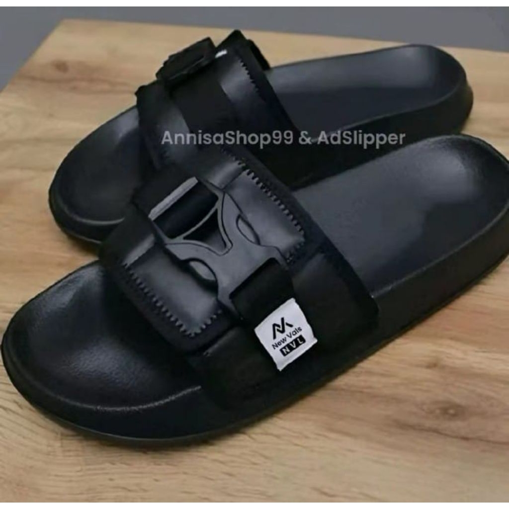 Promo.. Sandal Pria/Wanita/Sandal slop polos hitam/Putih