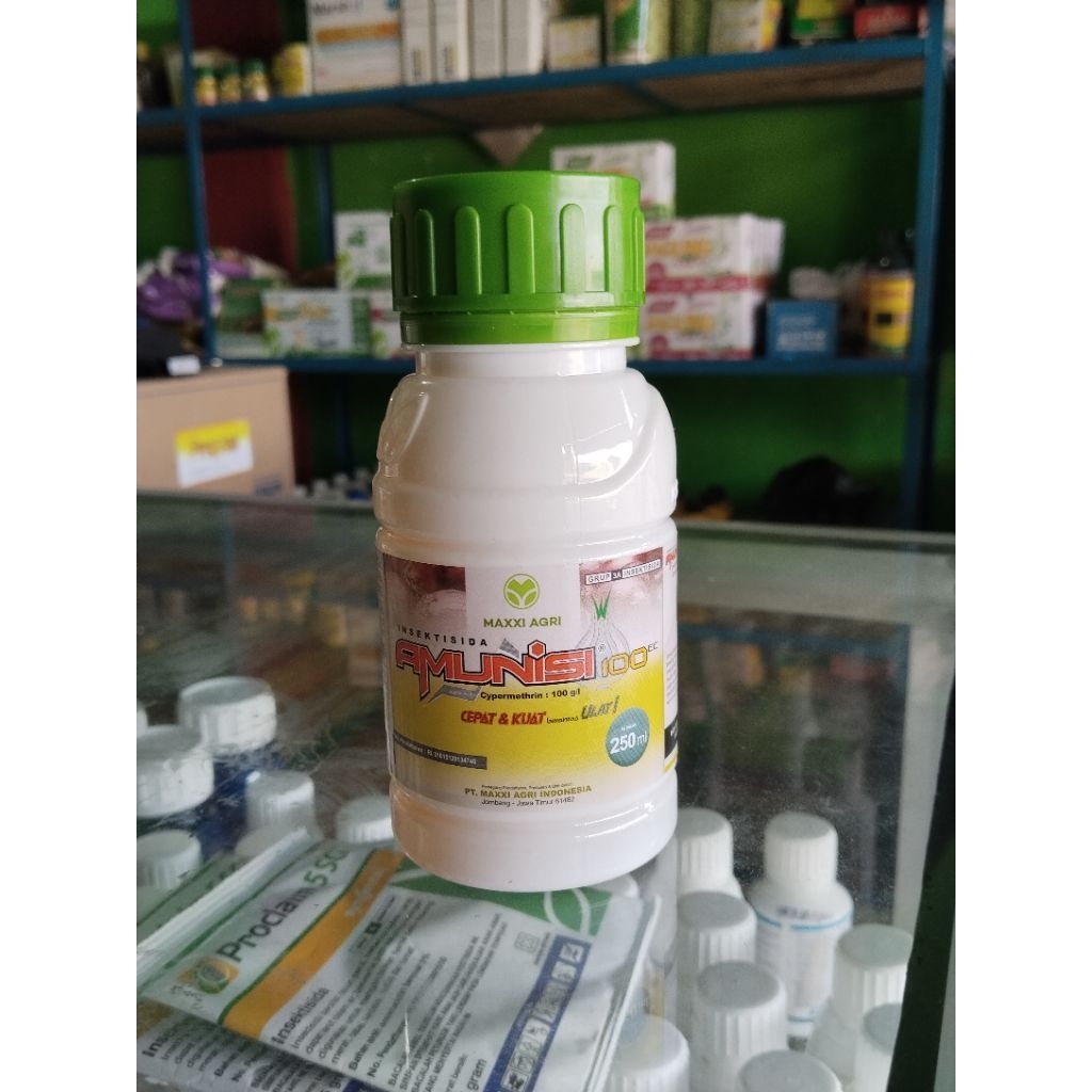 INSEKTISIDA AMUNISI 100 EC KEMASAN 250 ML