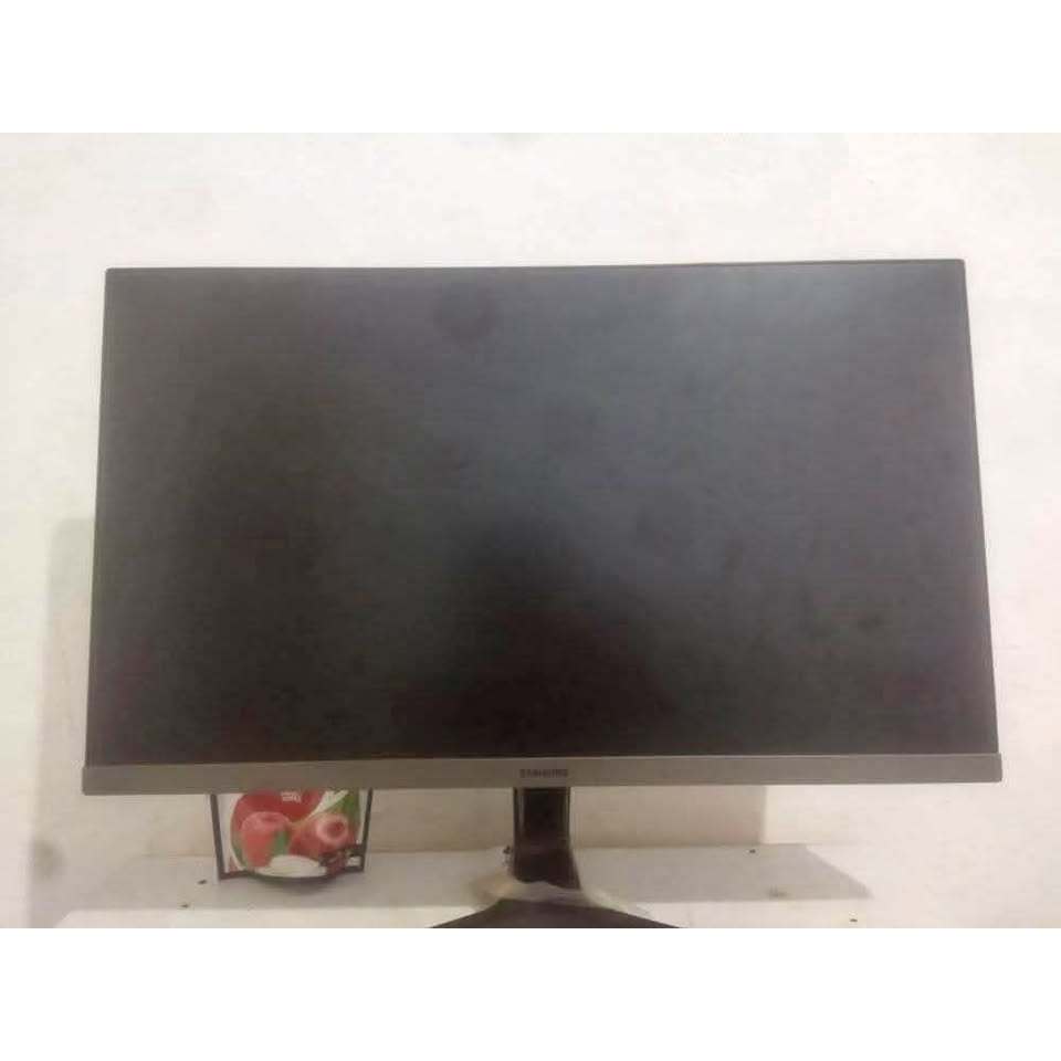 Monitor 24 INCI LED Mnsan kabel sport layar
