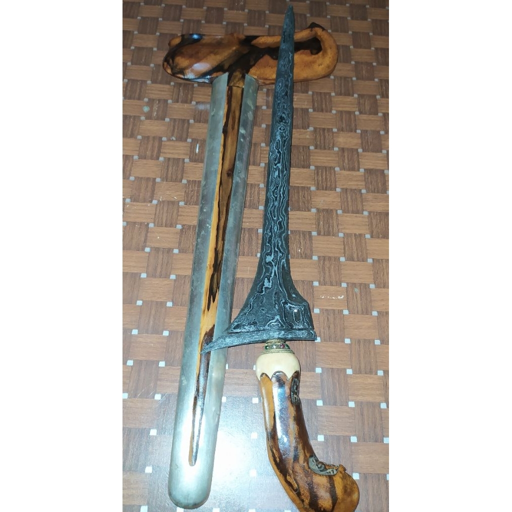 Tilam Upih Pamor Wos Wutah Tangguh Tuban