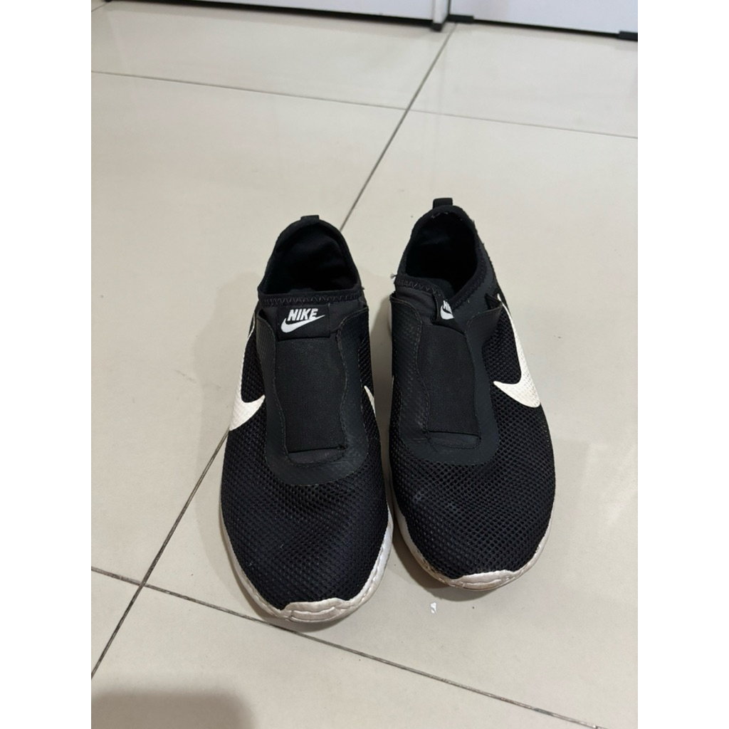 nike slip-on ukuran outsole 27cm