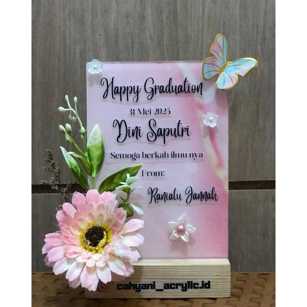 akrilik standing ucapan