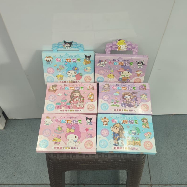 

Box Sanrio Isi Stiker Karakter Little Ma Mother & Sanrio – Stiker Lucu Aesthetic Untuk Anak, Buku, Botol Minum, Laptop