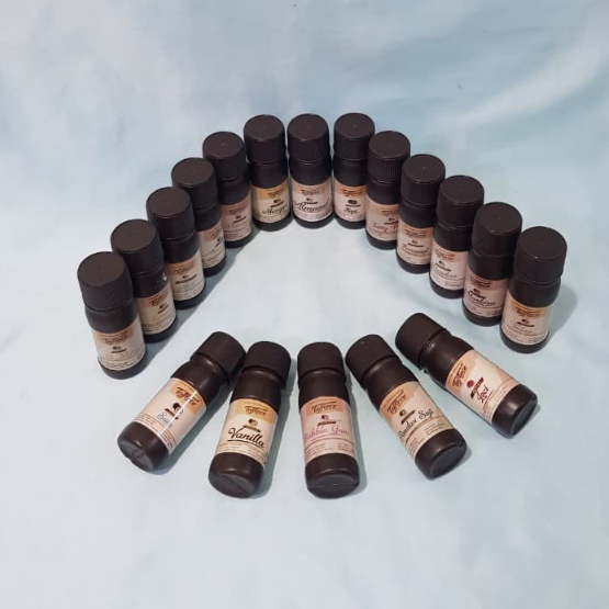 

Toffieco Essence Vanilla/ Pandan/ Bubble Gum/ Es Doger/ pisang/ mangga/ pistachio/ leci/ tutty fruiti/ Alpukat/ ceri/ dll 25cc