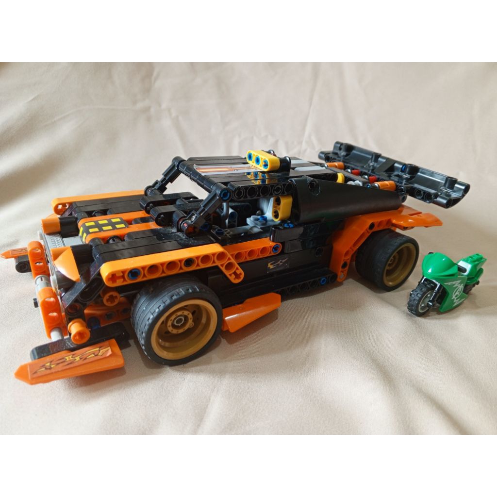 Lego MOC technic Mobil Ferrari/mobil balap gede