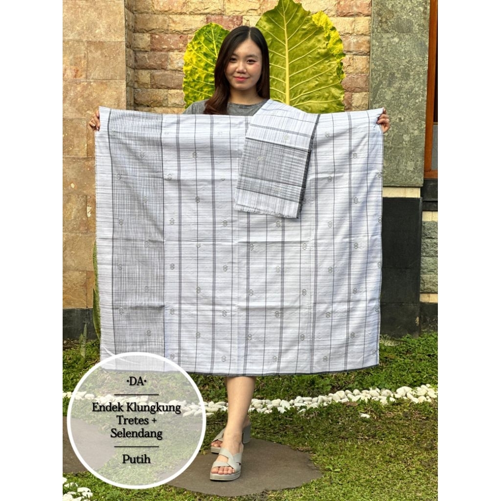 Songket Endek Tenun Tretes Banyumas plus Selendang