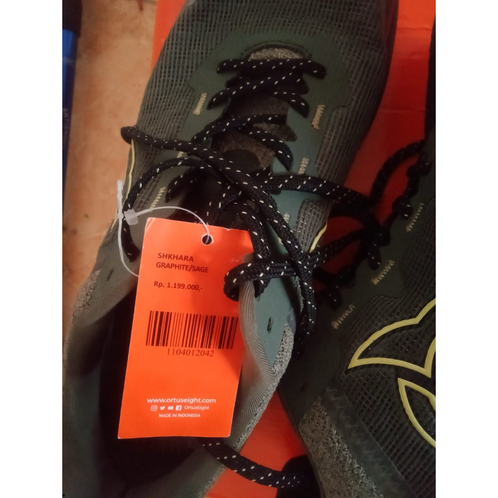 sepatu trail running second