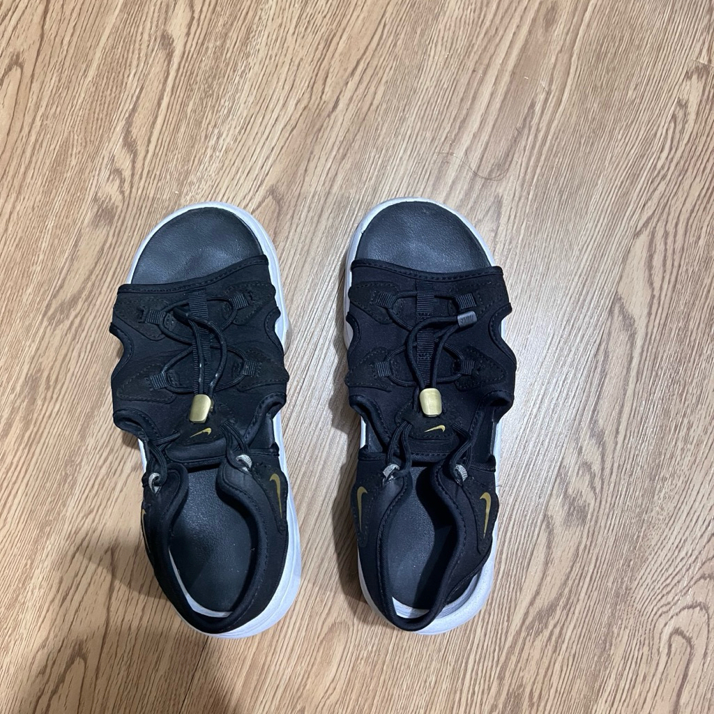 Preloved sendal nike