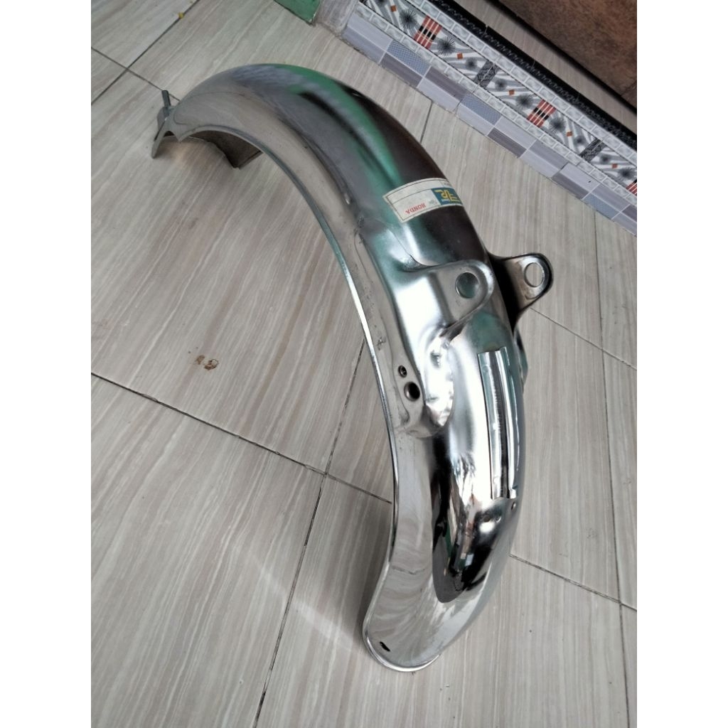 spakbor slebor belakang honda S90