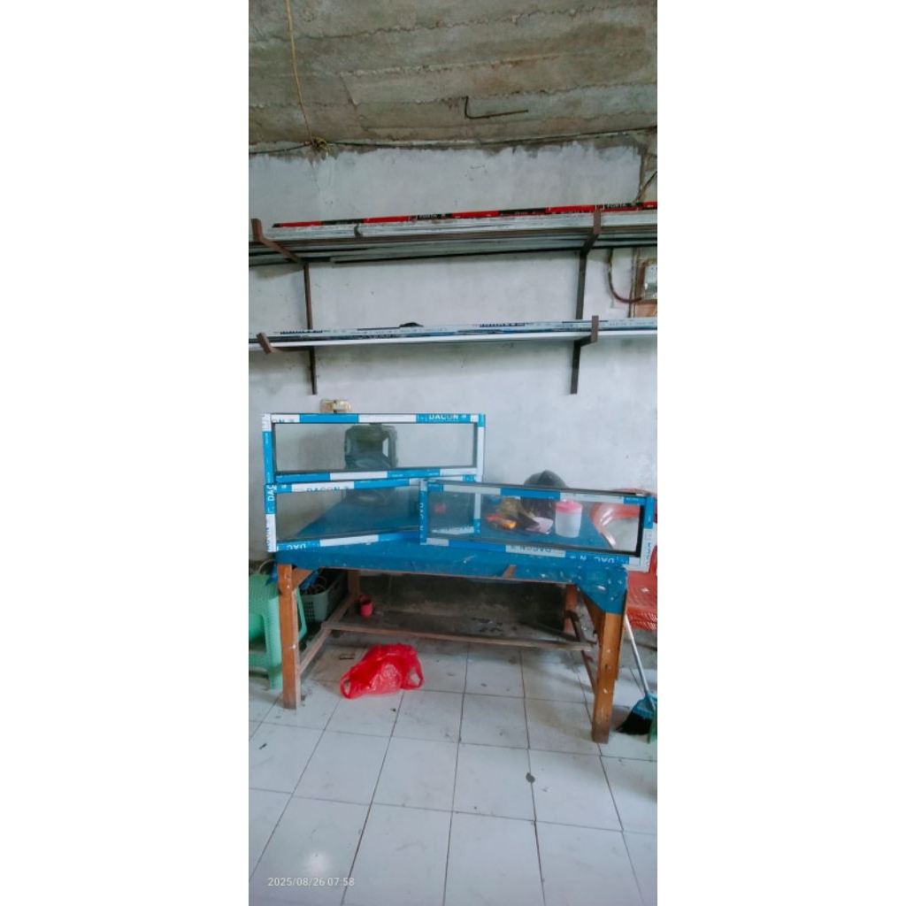 lubang angin alumunium kacamati