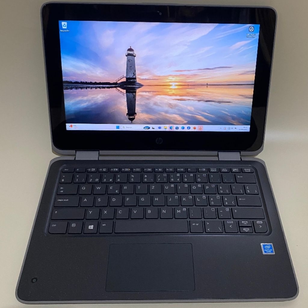 Jual Laptop HP 2in1 bekas like new, layar sentuh, mode tablet, SSD NVME, dua camera