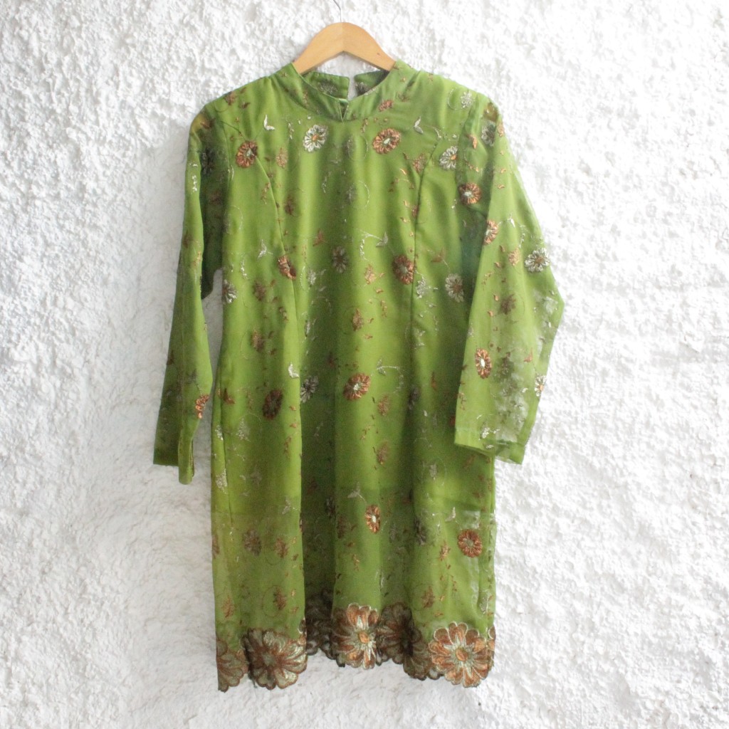 Tunik Brokat Hijau Bordir Bunga Emas | Long Top Kebaya Modern Preloved