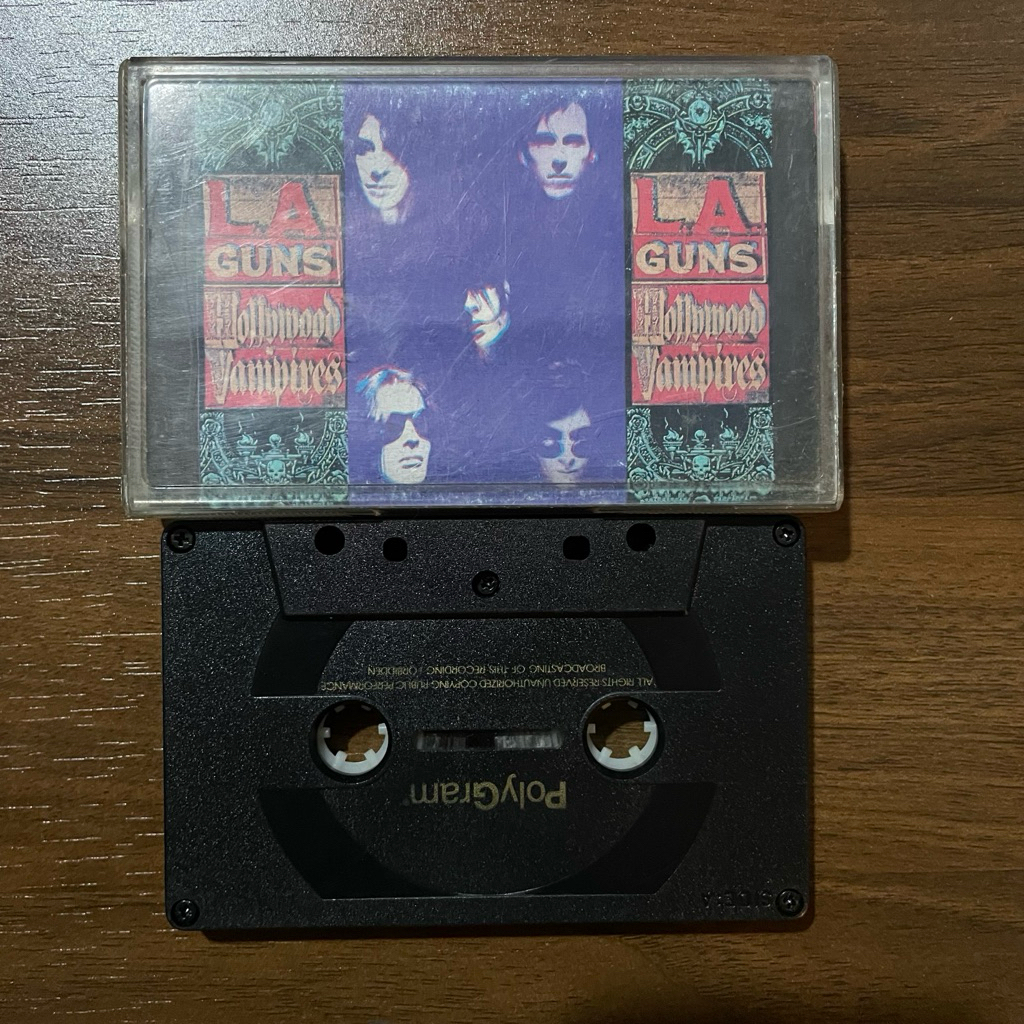 Kaset pita - La Guns - Hollywood Vampires