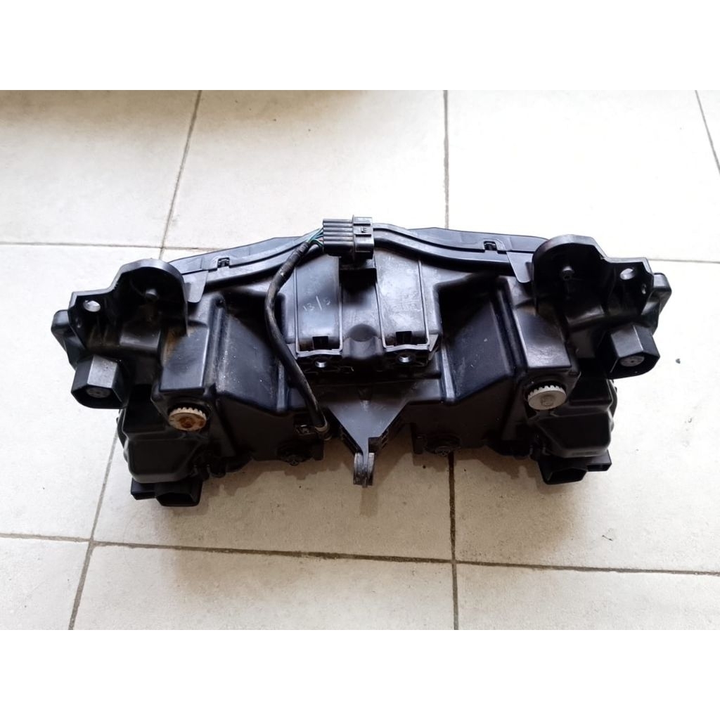 Lampu Depan CBR 250RR - Headlamp CBR 250RR - Reflektor Depan CBR 250RR Original