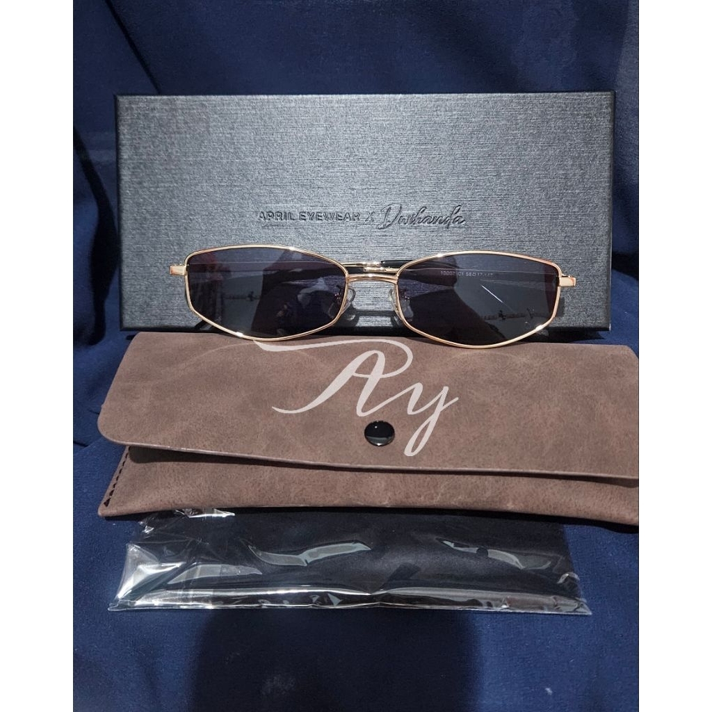 April Eyewear X Dwihanda Sunglasses Classy Besi - GOLD