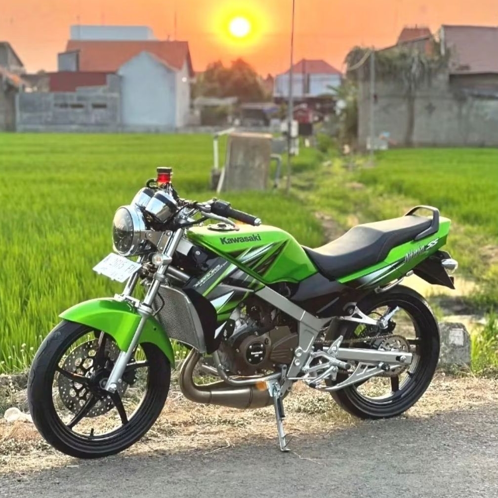 STIKER STRIPING ORI KAWASAKI NINJA SS HIJAU 2013 STIKER NINJA SS 2013 HIJAU SETIKER NINJA ORI COD