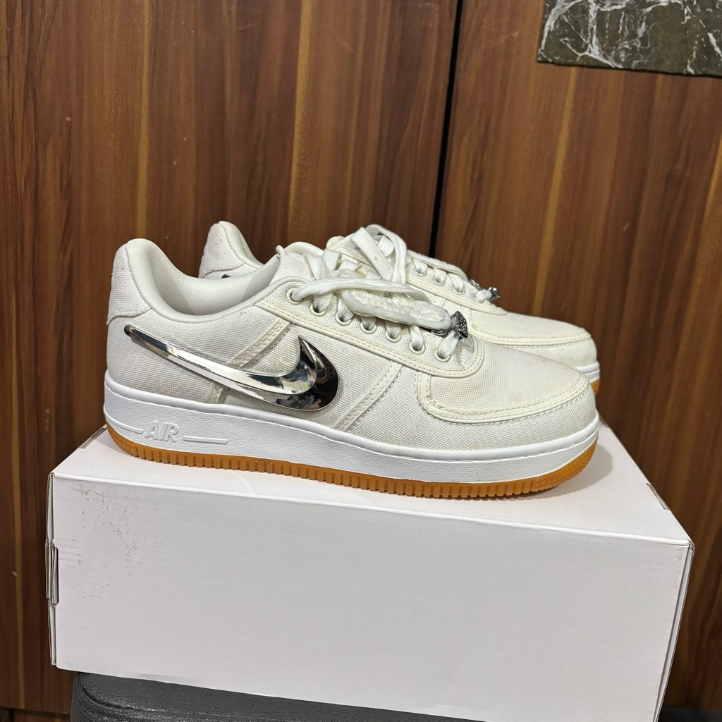 AIR FORCE 1 LOW TRAVIS SCOTT cactus jack original 100