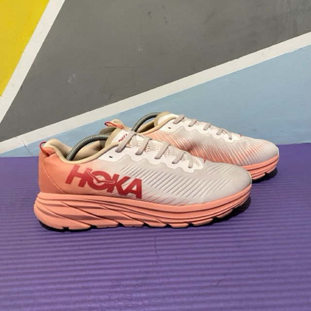 [LIKE NEW] Size 44/29 Sepatu Hoka Rincon 3 Running